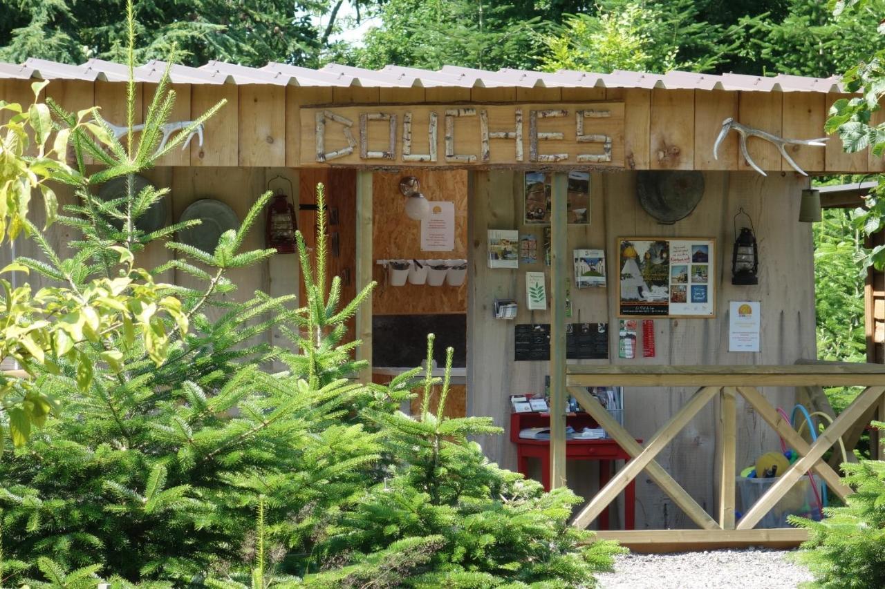 ホテル Levaltipis Saint-Gâtien-des-Bois エクステリア 写真