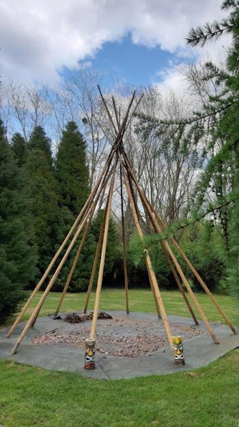 ホテル Levaltipis Saint-Gâtien-des-Bois エクステリア 写真